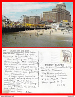 CPSM/pf  ATLANTIC CITY (Etats-Unis)  Ocean Beach And Amusement Pier In Front Of Chalfonte-Haddon..*6861 - Atlantic City