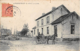 Angerville          91         Extérieure De La Gare           (voir Scan) - Angerville