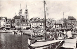 BELGIQUE - OSTENDE - Port De Pêche - Vissershaven - Carte Postale Ancienne - Oostende