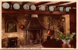 England Stratford Upon Avon Anne Hathaway's Cottage The Living Room  - Stratford Upon Avon