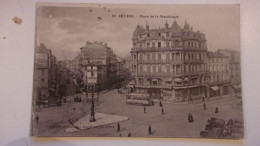 34 BEZIERS PLACE DE LA REPUBLIQUE TRAMWAY - Beziers