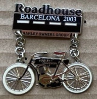 MOTO - HARLEY DAVIDSON - MOTORBIKE - MOTORRAD - ROADHOUSE BARCELONA 2033 - HARLEY OWNERS GROUPE - HG - (BLANCO) - Motorfietsen