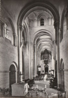 TOURNUS. - Abbatiale St-Philibert. La Nef Vue Du Choeur .CPM Dentelée RARE - Lieux Saints