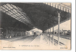 CPA 44 Savenay La Gare Et Le Train - Savenay