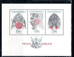 CZECH REPULIC - 1998- CHARLES UNIVERSITY  MINIATURE SHEET  MINT NEVER HINGED, SG CAT £11.00 - Nuovi