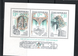 CZECH REPULIC - 2001- CZECH ARCHITECTURE   MINIATURE SHEET  MINT NEVER HINGED, SG CAT £10.50 - Nuovi