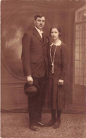 CARTE PHOTO - Couple Marié - Perles - Chapeau - Emile Gilles - Carte Postale Ancienne - Couples