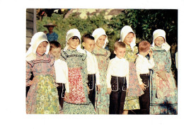 Cpm - Guadeloupe > Saint Barthelemy - Groupe Folklorique - Costume Enfants - Saint Barthelemy