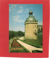 24---Château De HAUTEFORT--Parterres Du Sud--Tour Du 14ème Au Sud-ouest---voir 2 Scans - Hautefort