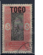 TOGO            N°  YVERT  104   ( 5 ) OBLITERE    ( OB 11/ 26 ) - Usados