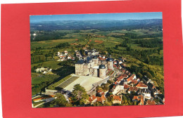 24----CHATEAU DE HAUTEFORT--L'édifice Actuel élevé Au XVIIè---voir 2 Scans - Hautefort