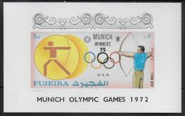 FUJEIRA   Epreuve De Luxe  * *  NON DENTELE  Jo 1972  Tir A L Arc - Archery