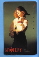 Japan Telefonkarte Japon Télécarte Phonecard - Musik Music Musique Frau Women Femme - Characters