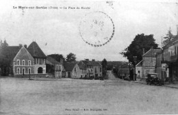 La Place Du Marché - Le Mêle-sur-Sarthe