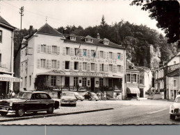 2126/ Grand Hotel De La Poste, Lareochette, Oude Auto's - Larochette