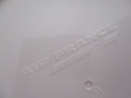 COUPELLE BLANCHE AIR FRANCE DIAMETRE 13 CM EPAISSEUR 3 CM - Autres & Non Classés