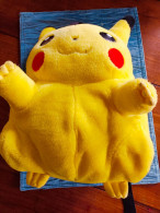 Sac à Dos Peluche Pokemon Pikachu Tres Bon Etat - Cuddly Toys