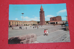 Carbonia Piazza Roma 1960 + Chiesa  - Autres & Non Classés