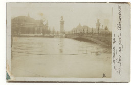 75/ CPA (Photo) - Paris - Pont Alexandre III - The River Seine And Its Banks