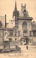 FRANCE - 18 - BOURGES - Palais Jacques Coeur - Entrée - Carte Postale Ancienne - Bourges