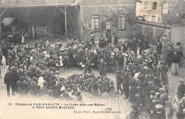 CPA 60 CHASSES EN FORET D'HALATTE / LA CUREE DANS UNE MAISON / PONT SAINTE MAXENCE - Autres & Non Classés