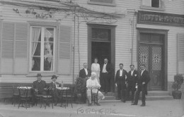 CPA 60 FORMERIE / CARTE PHOTO / SITUEE AU VERSO / HOTEL DU CYGNE / PROPRIETAIRE BELLIERE - Formerie