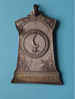 JAMBES  1928 > > > TURNEN ( Zie / Voir SCANS ) 58 Gram / H. 7 Cm. ! - Gymnastiek