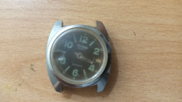 Montre Mecanique TITAN DATOMIC- Montre A Reparer Ou Pieces Detachees - Watches: Old