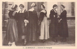 FRANCE - 29 - LE HUELGOAT - Costumes De Huelgoat - Edition Le Bihan - Carte Postale Ancienne - Huelgoat