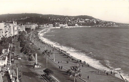 FRANCE - 06 - NICE - La Promenade Des Anglais Et La Baie Des Anges - Au Fond Le Mont Boron - Carte Postale Ancienne - Otros & Sin Clasificación