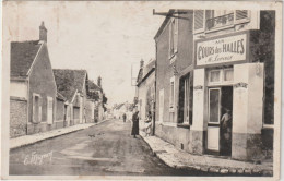 Dépt 77 - PERTHES - Rue De  Faronville - Magasin "Aux Cours Des Halles" M. LEROUX - CPSM MIGNON N° 2697bis - Perthes