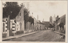 Dépt 77 - PERTHES - Rue De Cély - CPSM MIGNON N° 2690 - Perthes