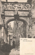 Dinan * Rue Et Porte Des Pélicans - Dinan