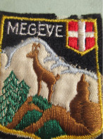 Ecusson Tissu Ancien / France /MEGEVE/ Haute Savoie/ Alpes /Vers 1960 -1970      ET390 - Blazoenen (textiel)