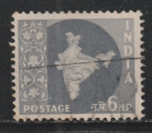 INDE 563 // YVERT 75  // 1957-58 - Used Stamps