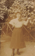 Macon ( Photographe Perron ) * Carte Photo * Un Violoniste Jouant Du Violon * Musique Musicien Musicienne - Macon