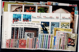 LOT OF 216 STAMPS MINT+USED +16 BLOCKS MI- 85 EURO VF!! - Collections (sans Albums)