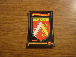 Delcampe - Blason Adhésif - Carte Postale "Alsace" - Voir Détails Sur Photos - 10,5 X 15 Cm Env. - Alsace