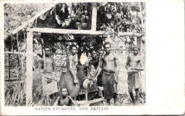 Delcampe - 11-7-2023 (1 S 51)  Papua New Guinea (b/w) Posted To New Zealand - Native Students - Papua-Neuguinea