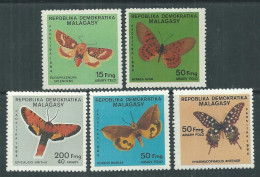 Madagascar  N° 721 / 25 XX Faune :  Papillon, La Série Des 5 Valeurs Sans Charnière TB - Madagascar (1960-...)
