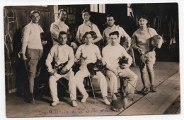 Groupe D'escrimeurs. Carte Photo Non Située - Schermen