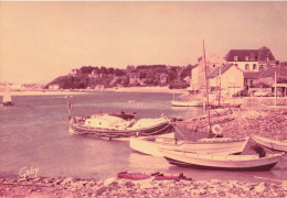 Carteret * Le Petit Port Et Les Collines Du Cap * Canot De Sauvetage - Carteret