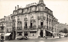 Rethel * Place Et Hôtel Restaurant Au Sanglier Des Ardennes - Rethel