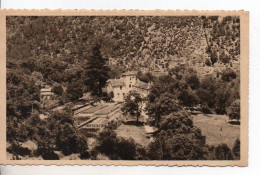 Carte Postale Ancienne Sumène - Camp Des Cévennes. Vue Arrière - Sumène