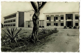 Brazzaville - Lycée Savorgnan De Brazza - Circulé 1952, Timbre Décollé (restes De Collage) - Brazzaville