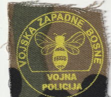 WAR IN BOSNIA, BOSNIEN  -  PATCH  - 1991 - 1995 --   VOJSKA ZAPADNE BOSNE  --  VOJNA POLICIJA - Ecussons Tissu