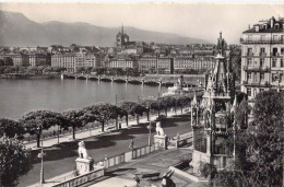 SUISSE - Genève - Monument Brunswick Et Vue Sur La Ville - Carte Postale Ancienne - Genève