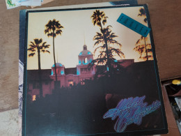 123 //  EAGLES / HOTEL CALIFORNIA - Andere - Engelstalig