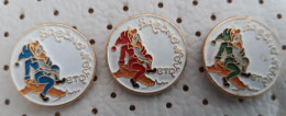 Happy New Year Christmas Santa Claus Slovenia Pins - Kerstmis