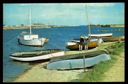 Ref 1621 - 1970 Postcard - River Blyth From Walberswick Suffolk - Postmark Hartfield Sussex - Altri & Non Classificati